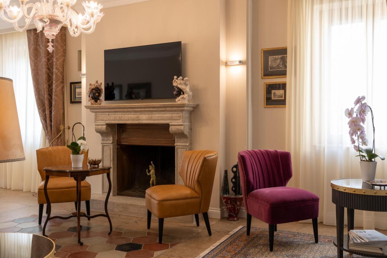 Domus Clelia Paestum Antica Luxury Rooms Luaran gambar
