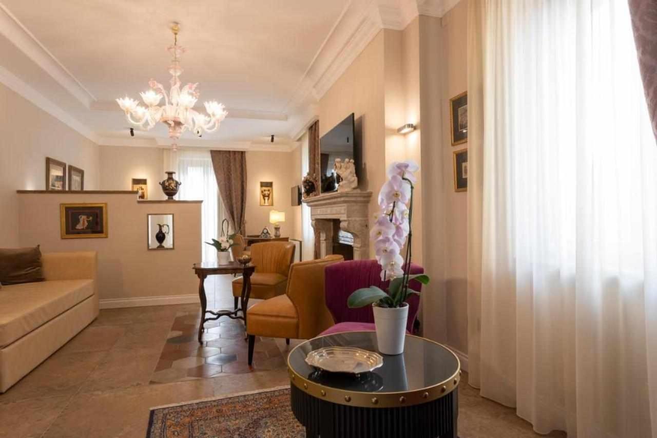 Domus Clelia Paestum Antica Luxury Rooms Luaran gambar